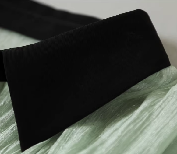 Contrast Lapel Waist Short Sleeve Trendy Skirt 氣質洋裝翻領撞色收腰短袖小黑潮裙